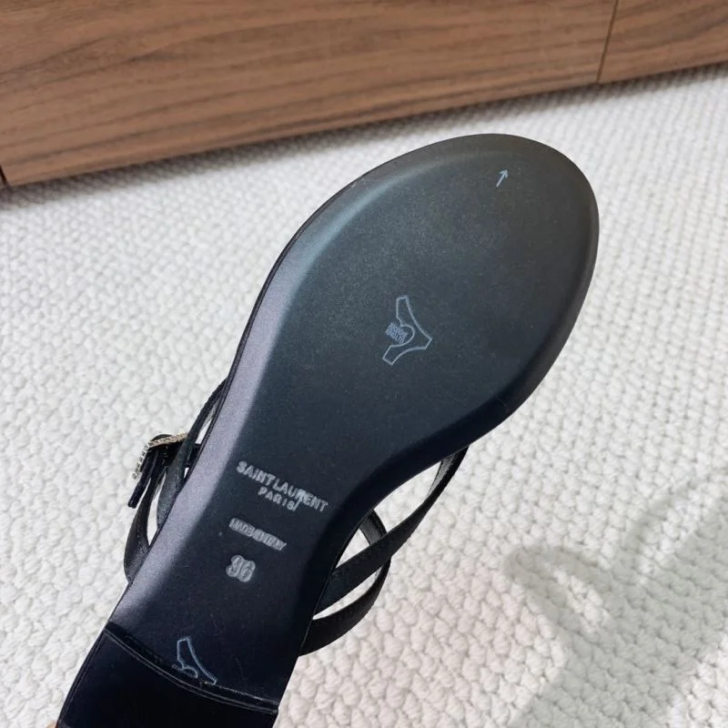 Elegant Ysl Sandals 8617
