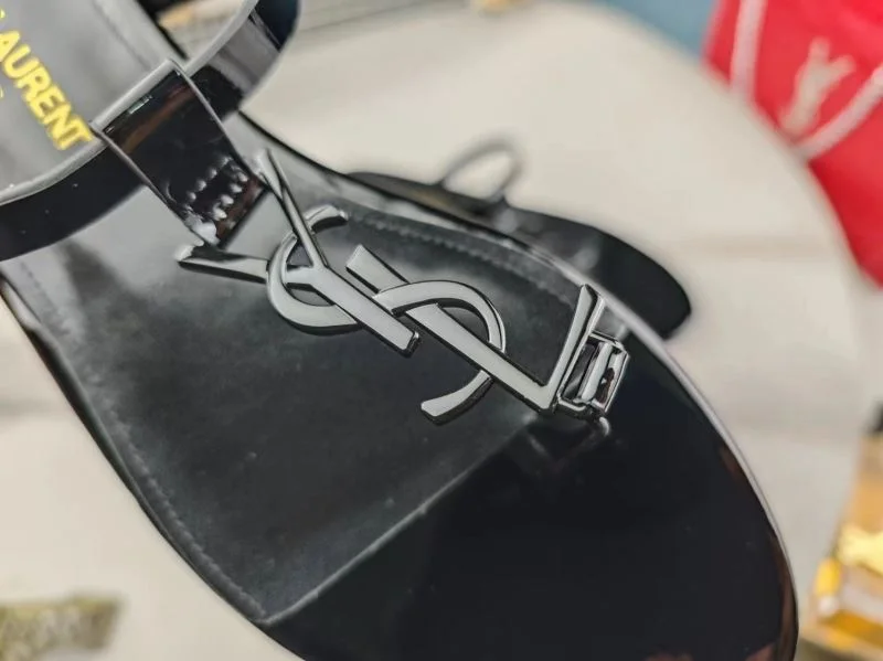 FlexibleFit Ysl Sandals 15315