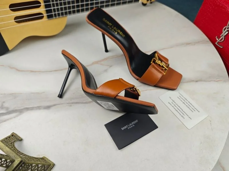 Ysl Sandals Breathable 15297