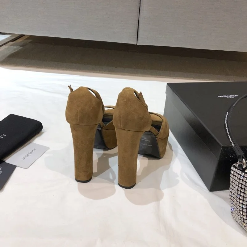 Ysl Sandals Soft 5724