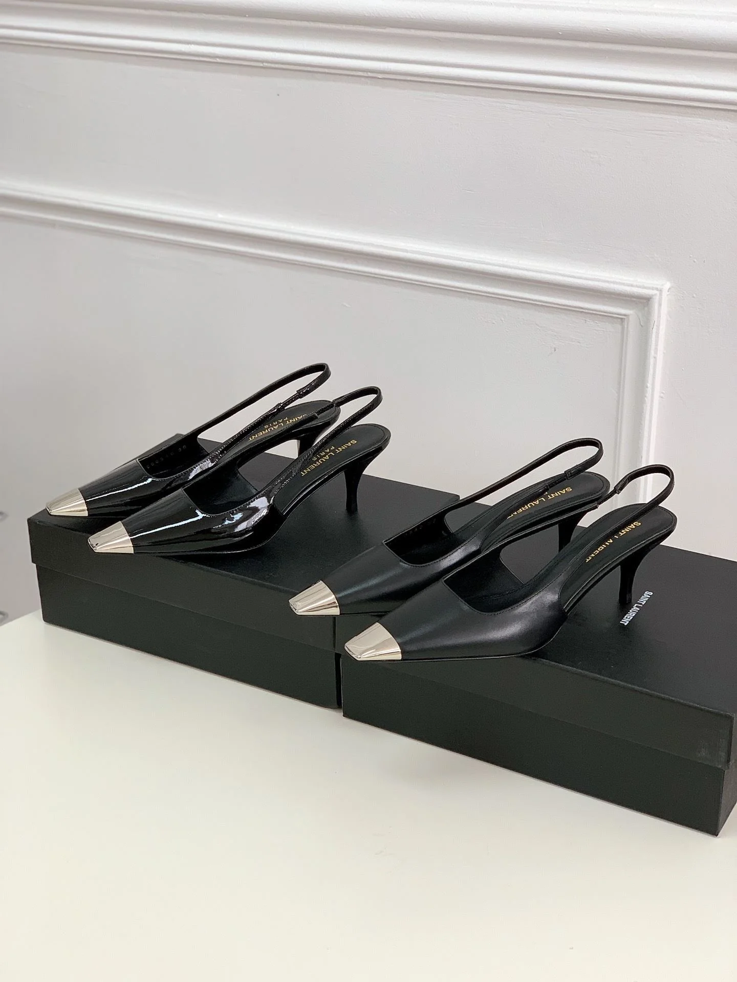 Ysl Sandals Youthful 5711
