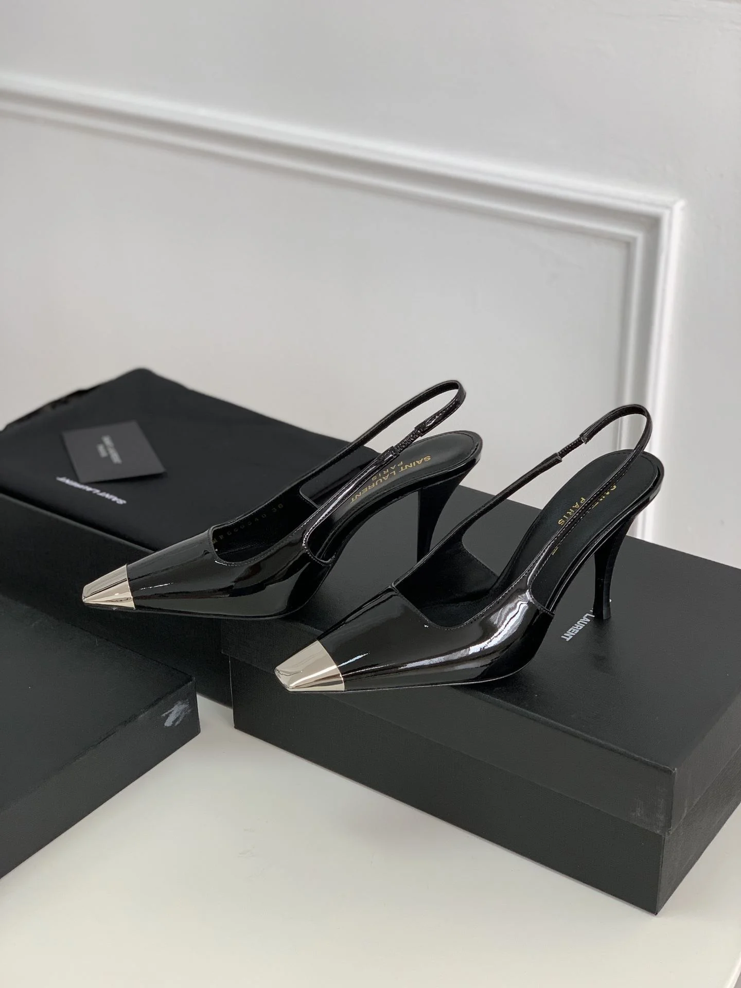 Snug Ysl Sandals 5831