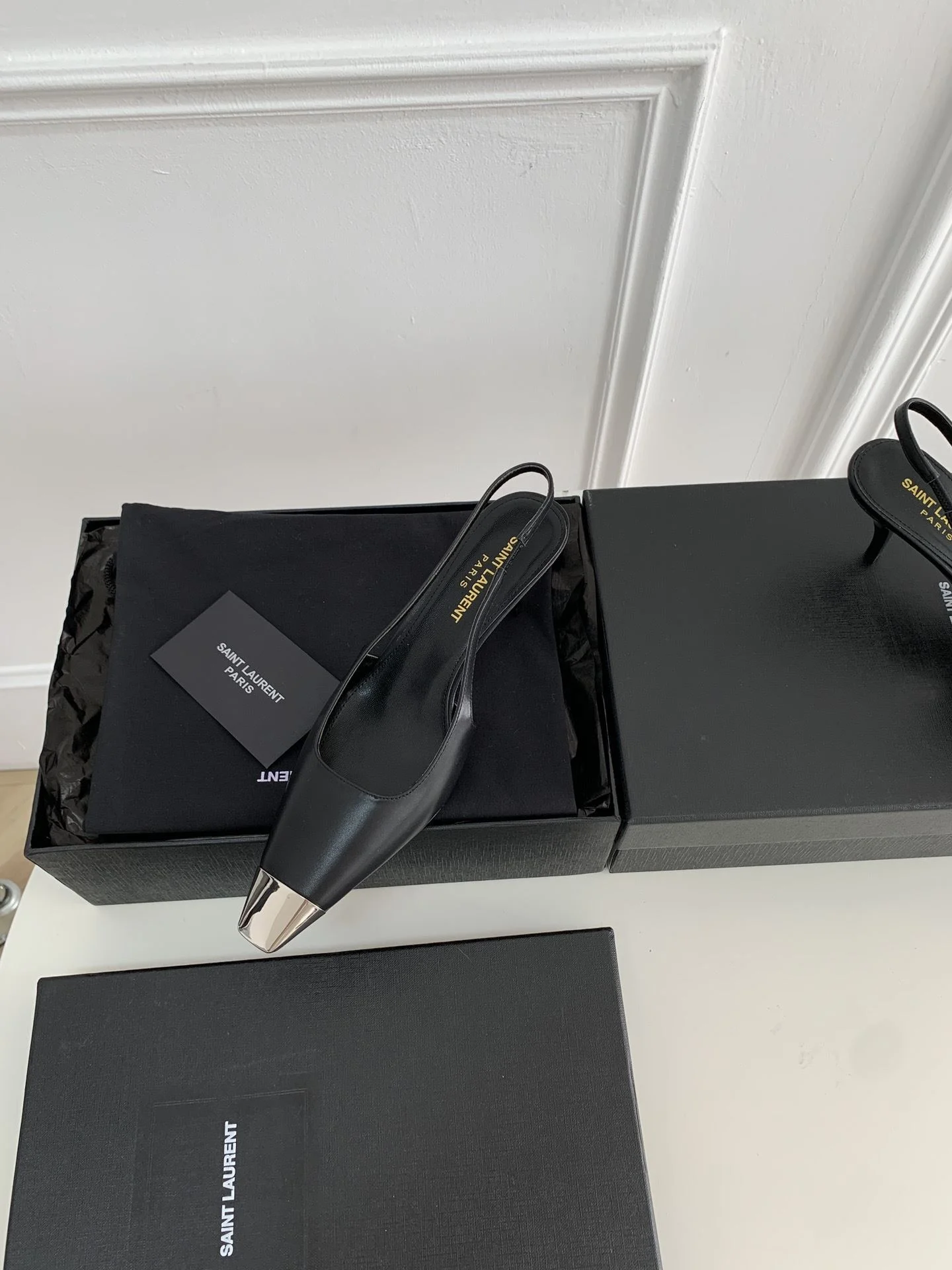 Durable Ysl Sandals 5725