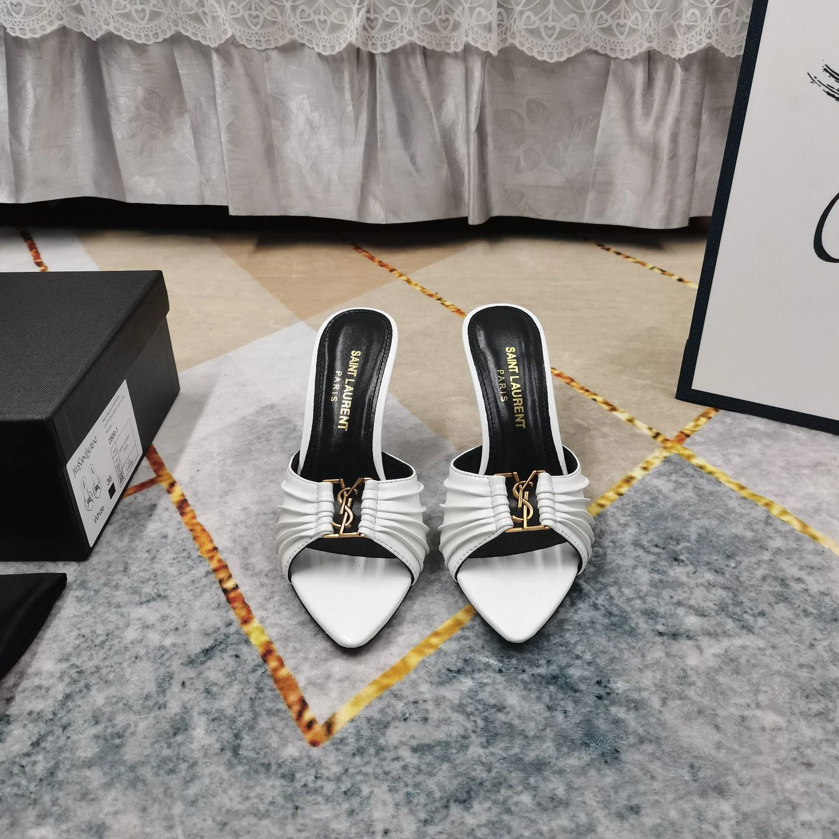 Lightweight Ysl Sandals 5738