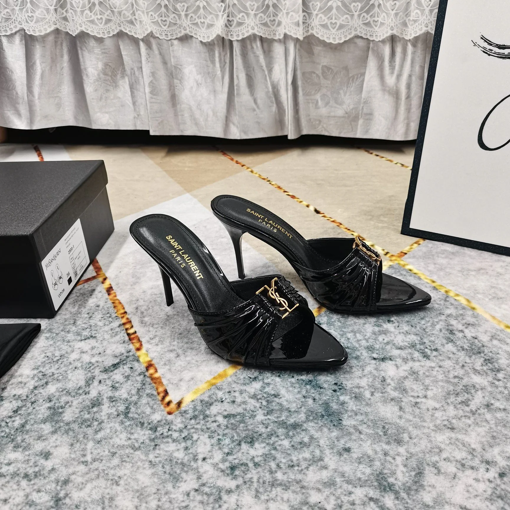 Sustainable Ysl Sandals 5717