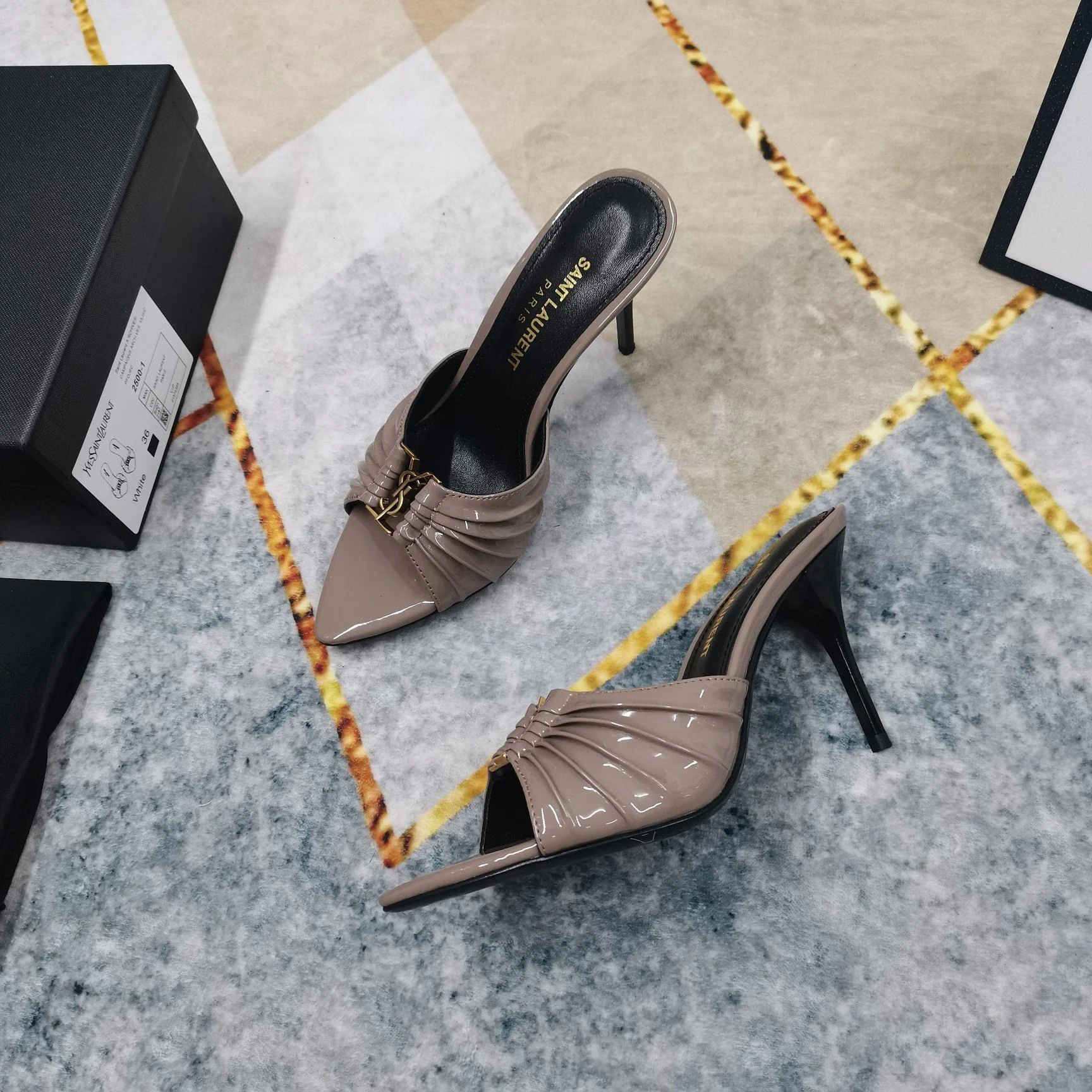Ysl Sandals Lightweight 5731