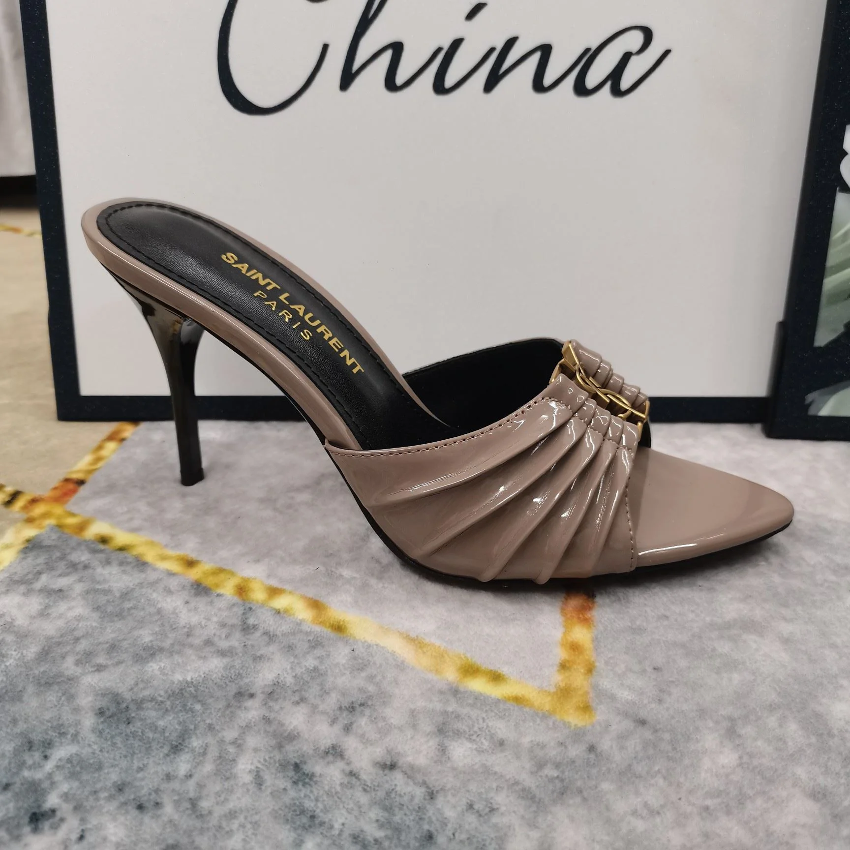 Ysl Sandals Lightweight 5731
