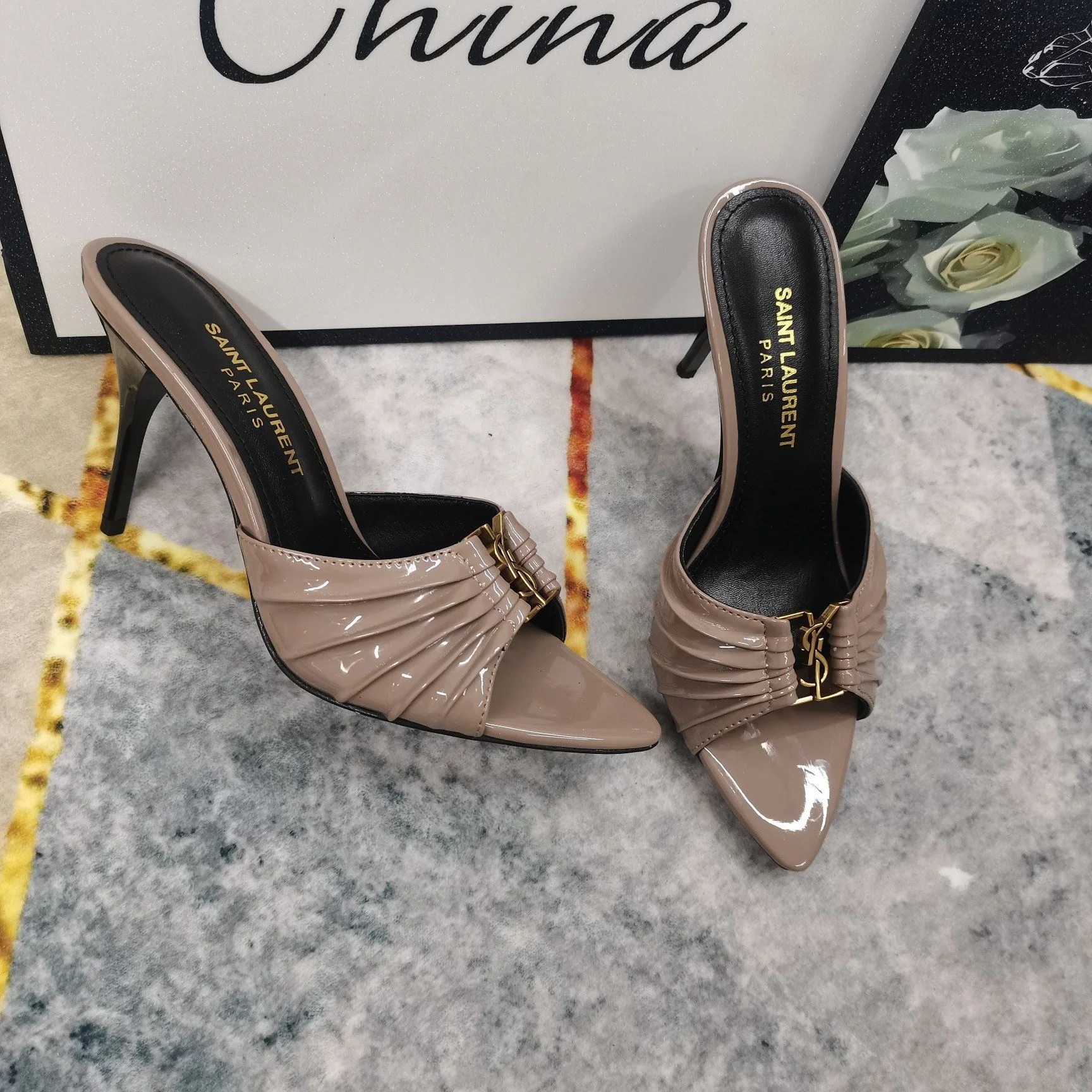 Ysl Sandals Lightweight 5731