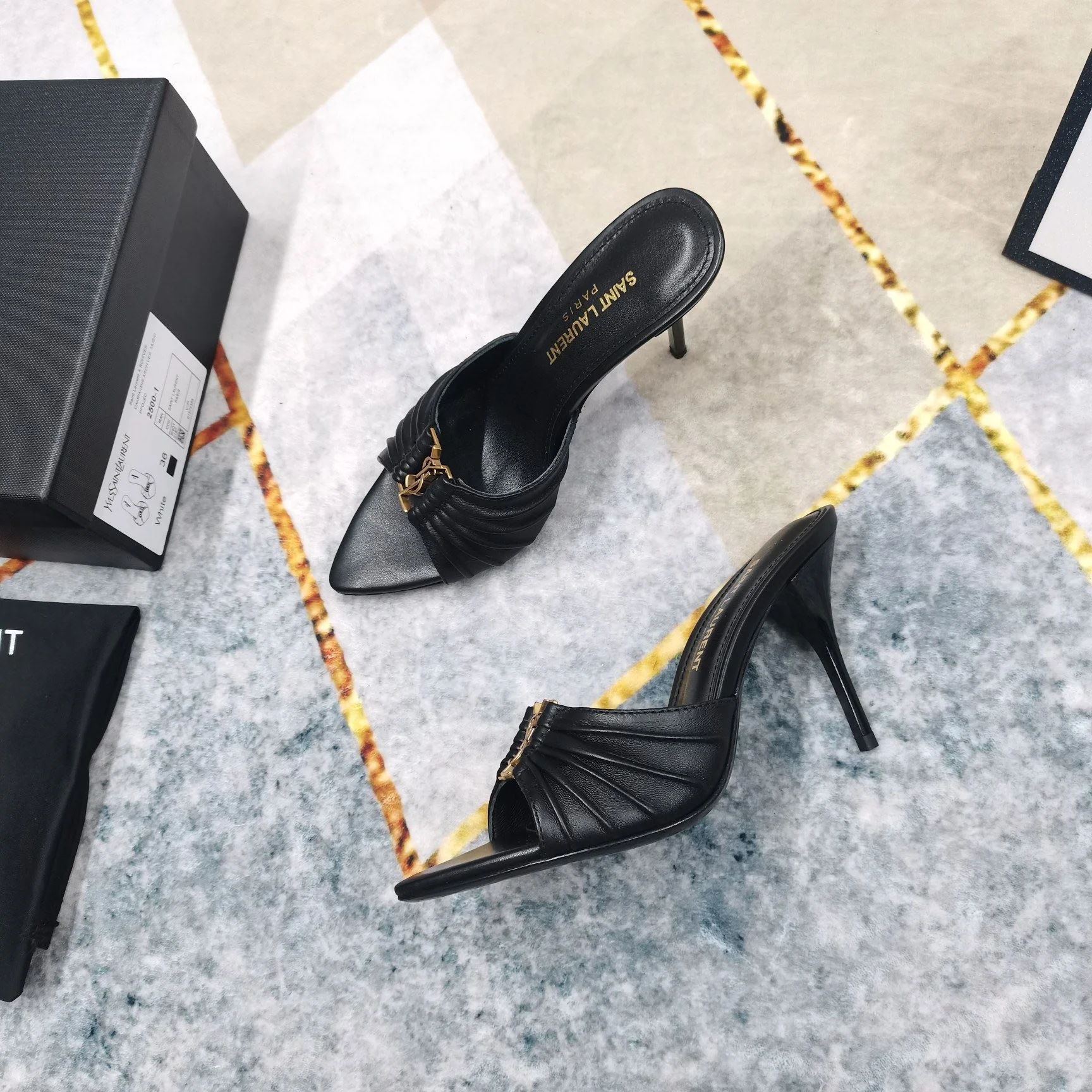 ComfortFit Ysl Sandals 5697