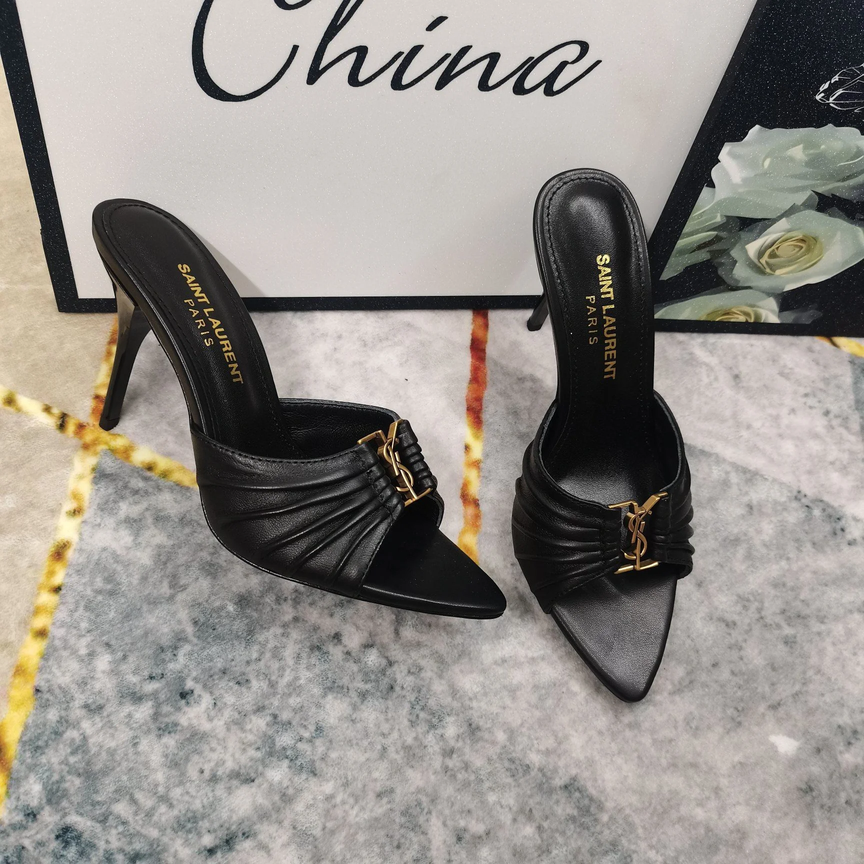 ComfortFit Ysl Sandals 5697