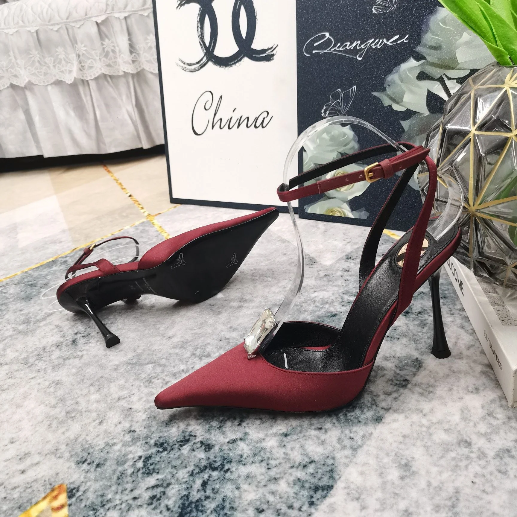 Ysl Sandals Comfortable 5684