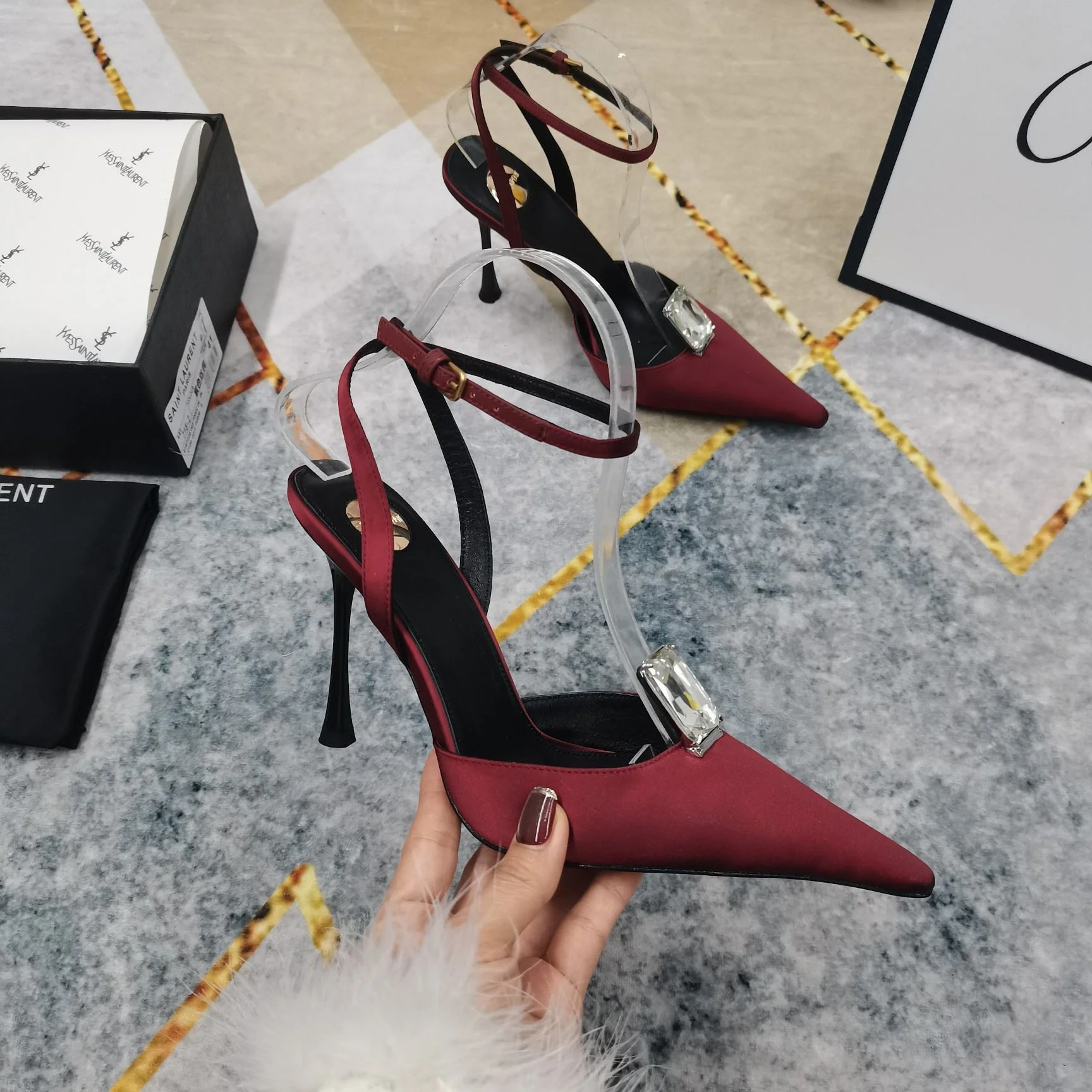 Ysl Sandals Comfortable 5684