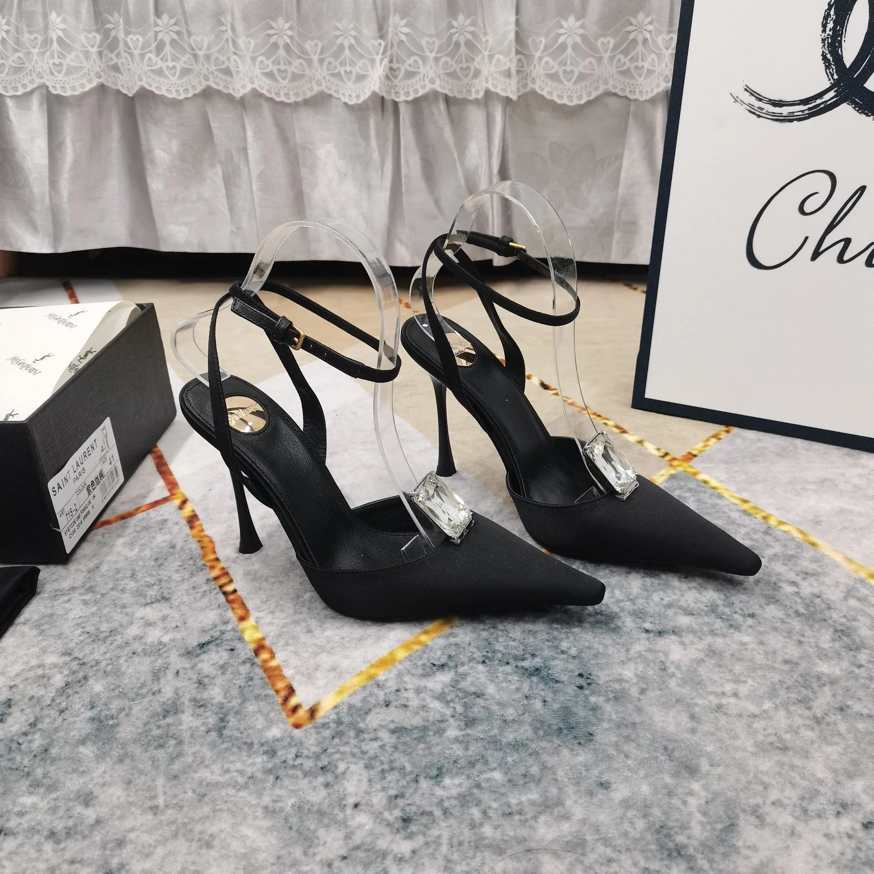 Attractive Ysl Sandals 5690