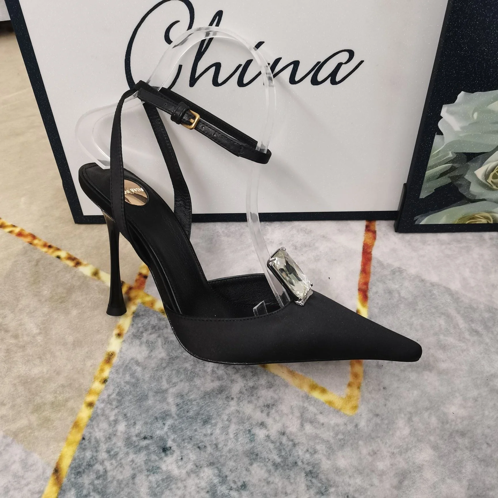 Attractive Ysl Sandals 5690