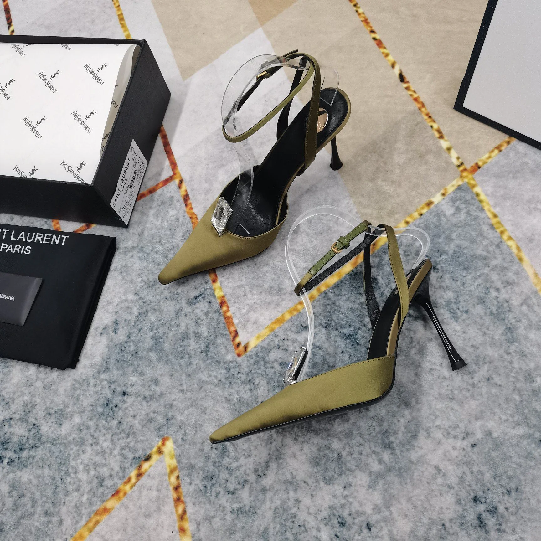 Ysl Sandals SoftTouch 5774