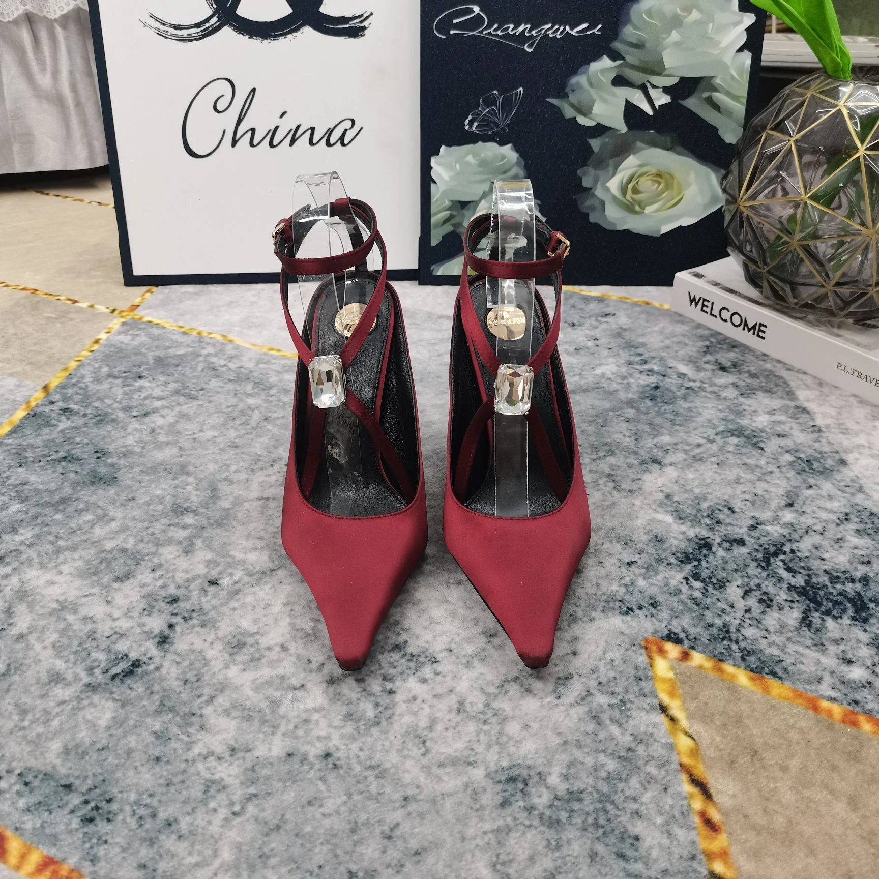 Trendsetting Ysl Sandals 5709