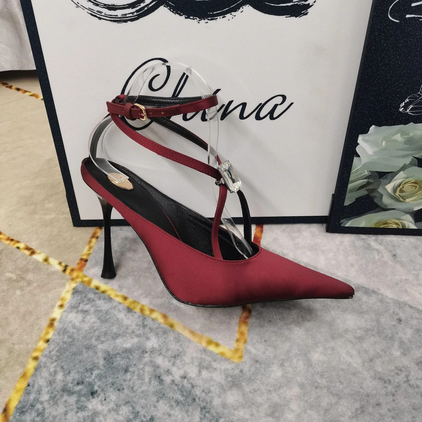 Trendsetting Ysl Sandals 5709