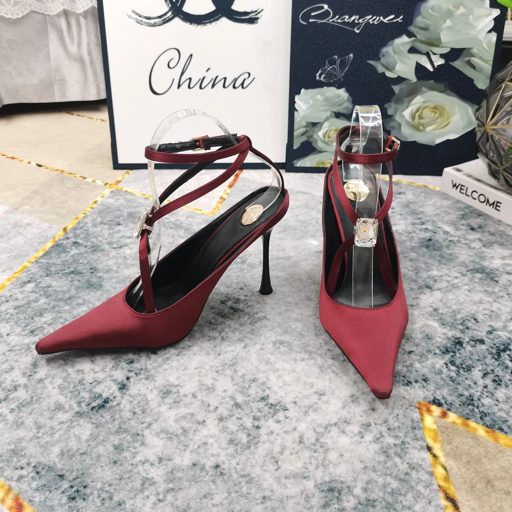 Trendsetting Ysl Sandals 5709