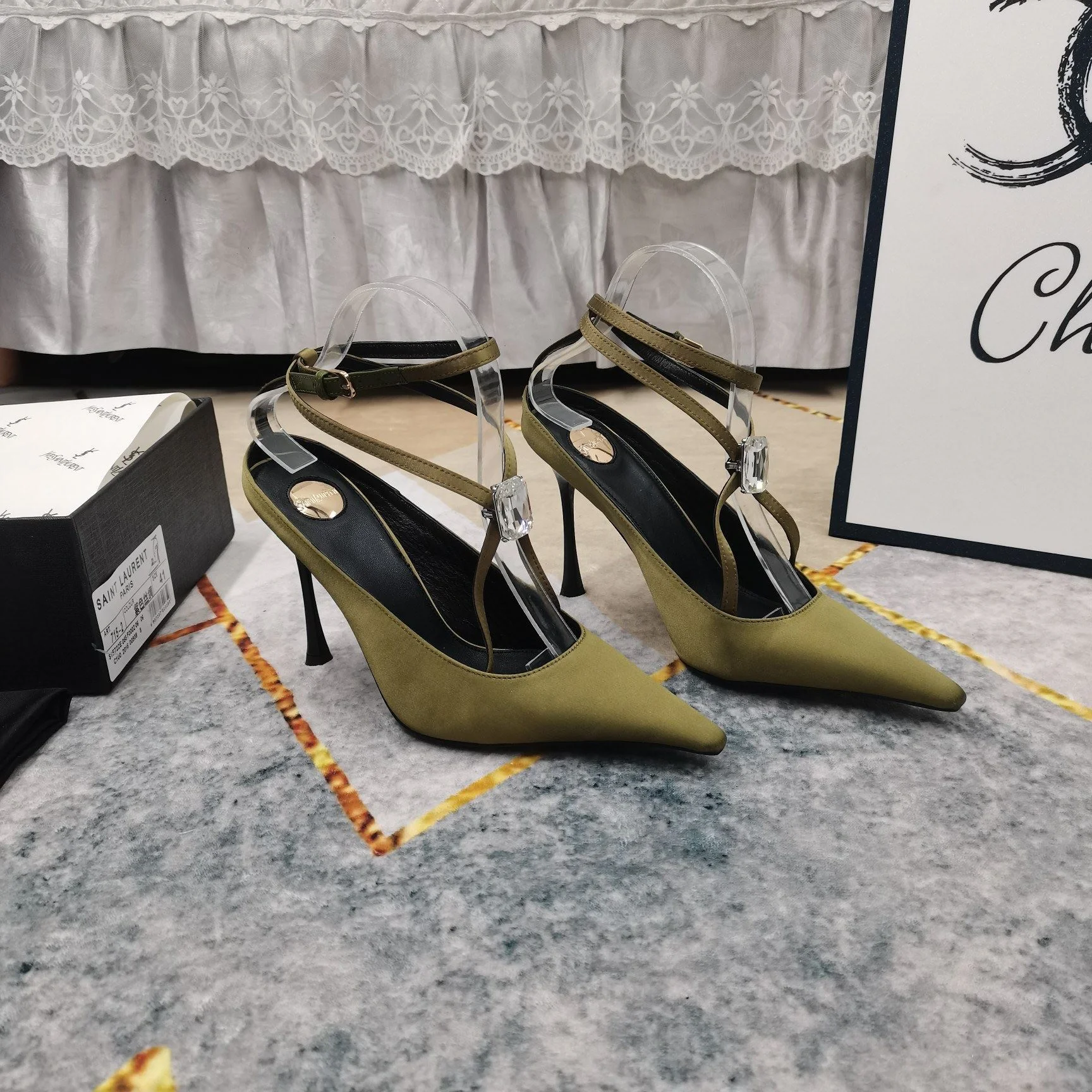 FlexibleFit Ysl Sandals 5706