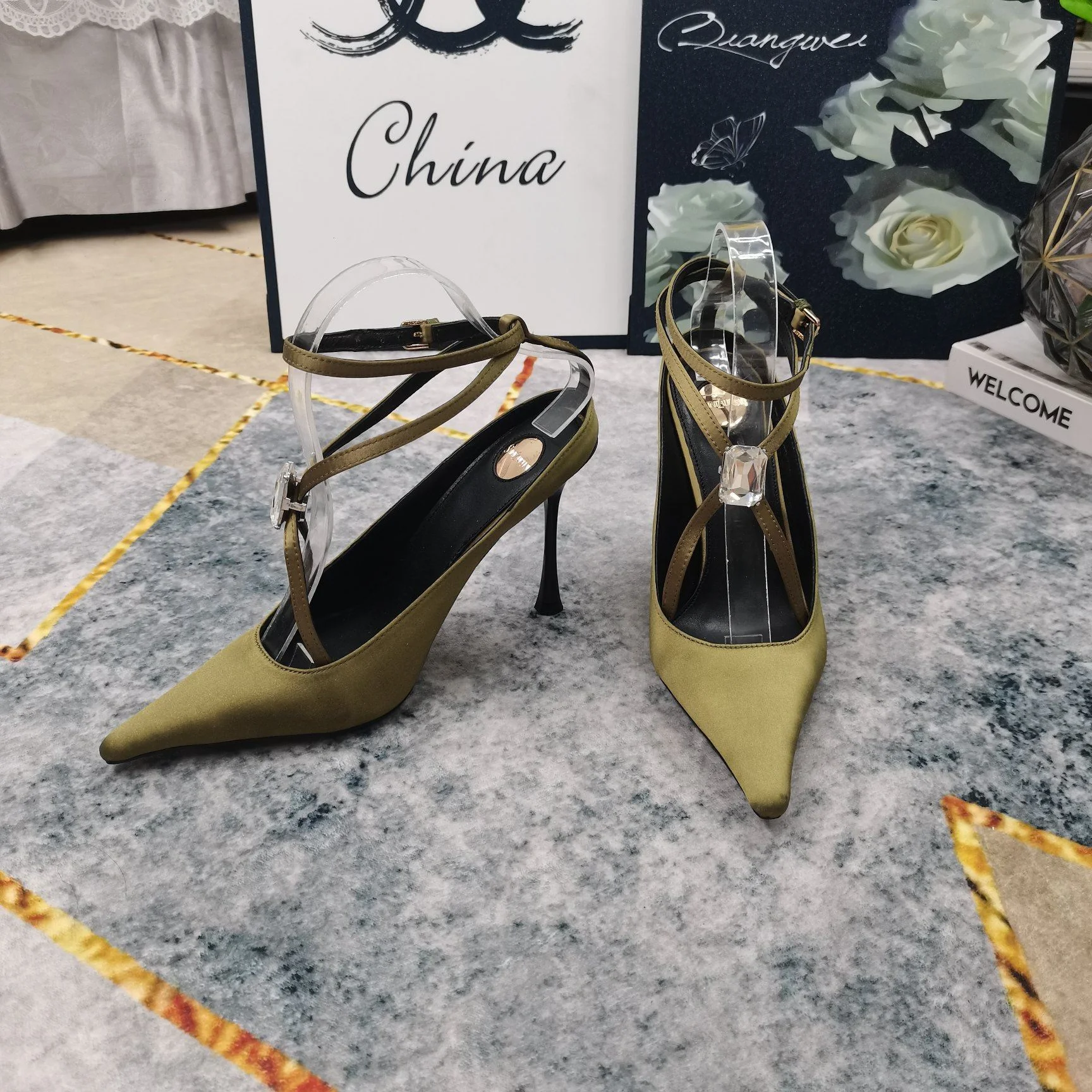 FlexibleFit Ysl Sandals 5706