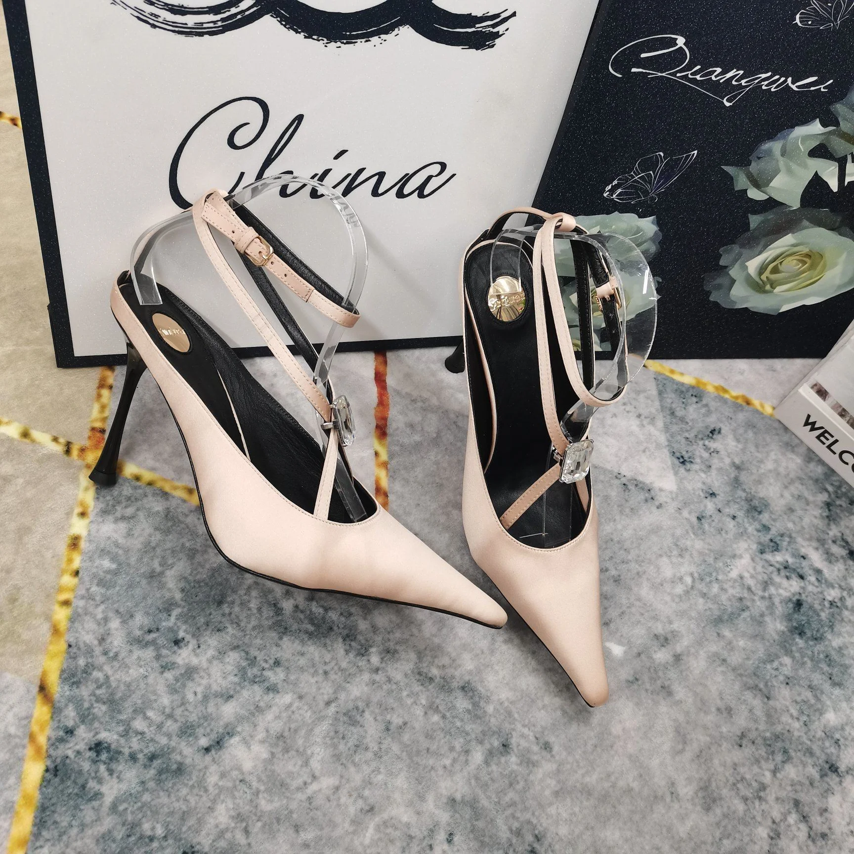 Ysl Sandals FlexibleFit 5689
