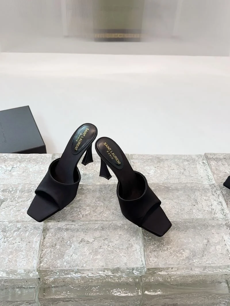 UrbanChic Ysl Sandals 5688