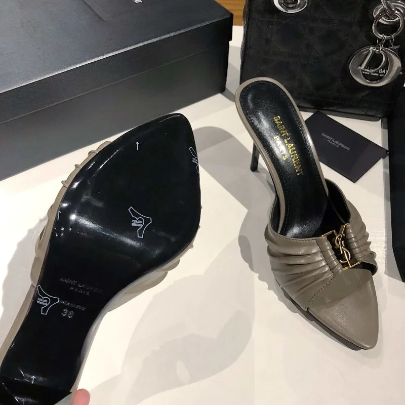 Fashionable Ysl Sandals 5658