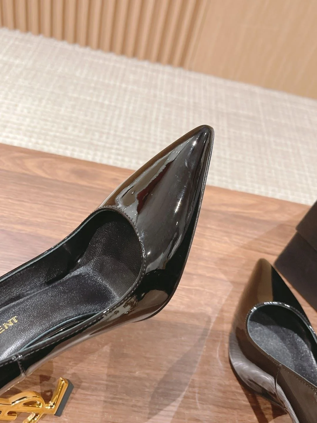TravelReady Ysl Shoes 5603
