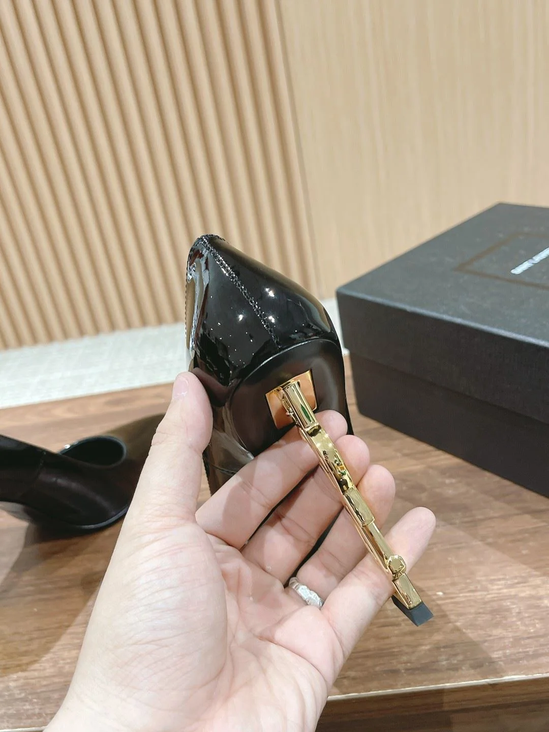 TravelReady Ysl Shoes 5603