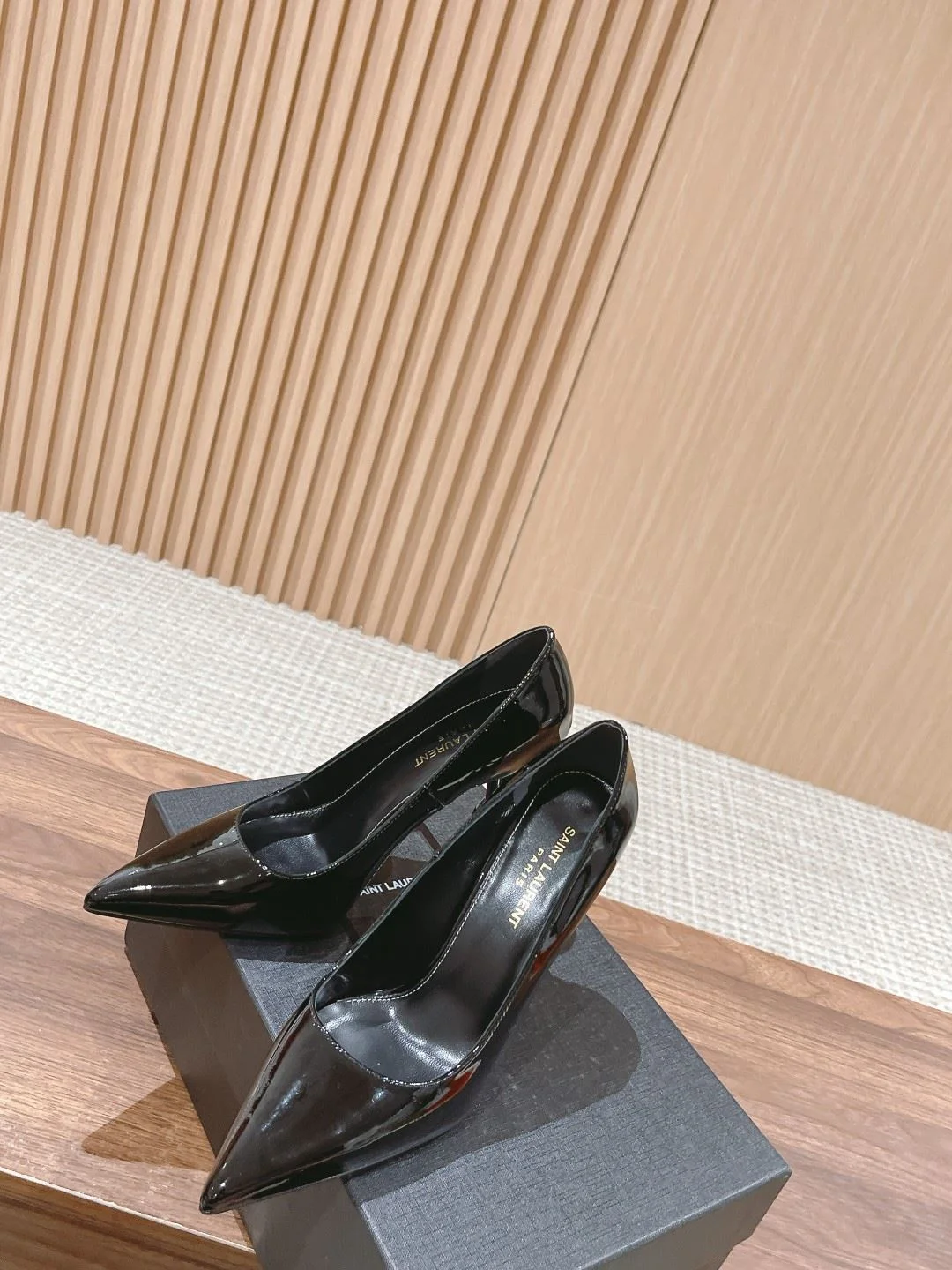 Ysl Shoes Durable 5640