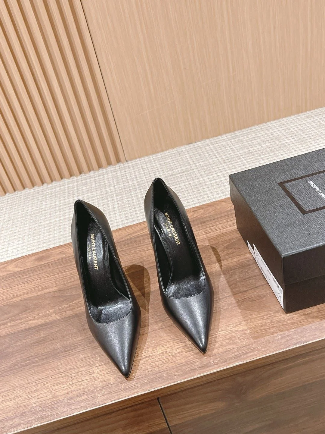 Ysl Shoes QuickDry 5641