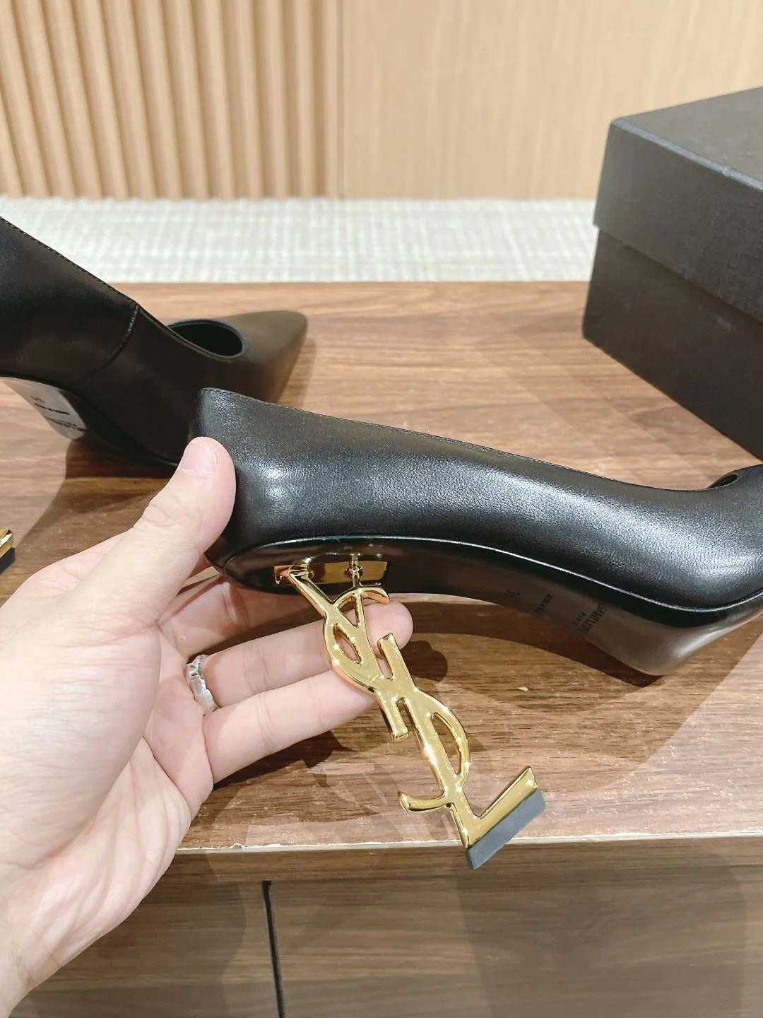 Ysl Shoes QuickDry 5641