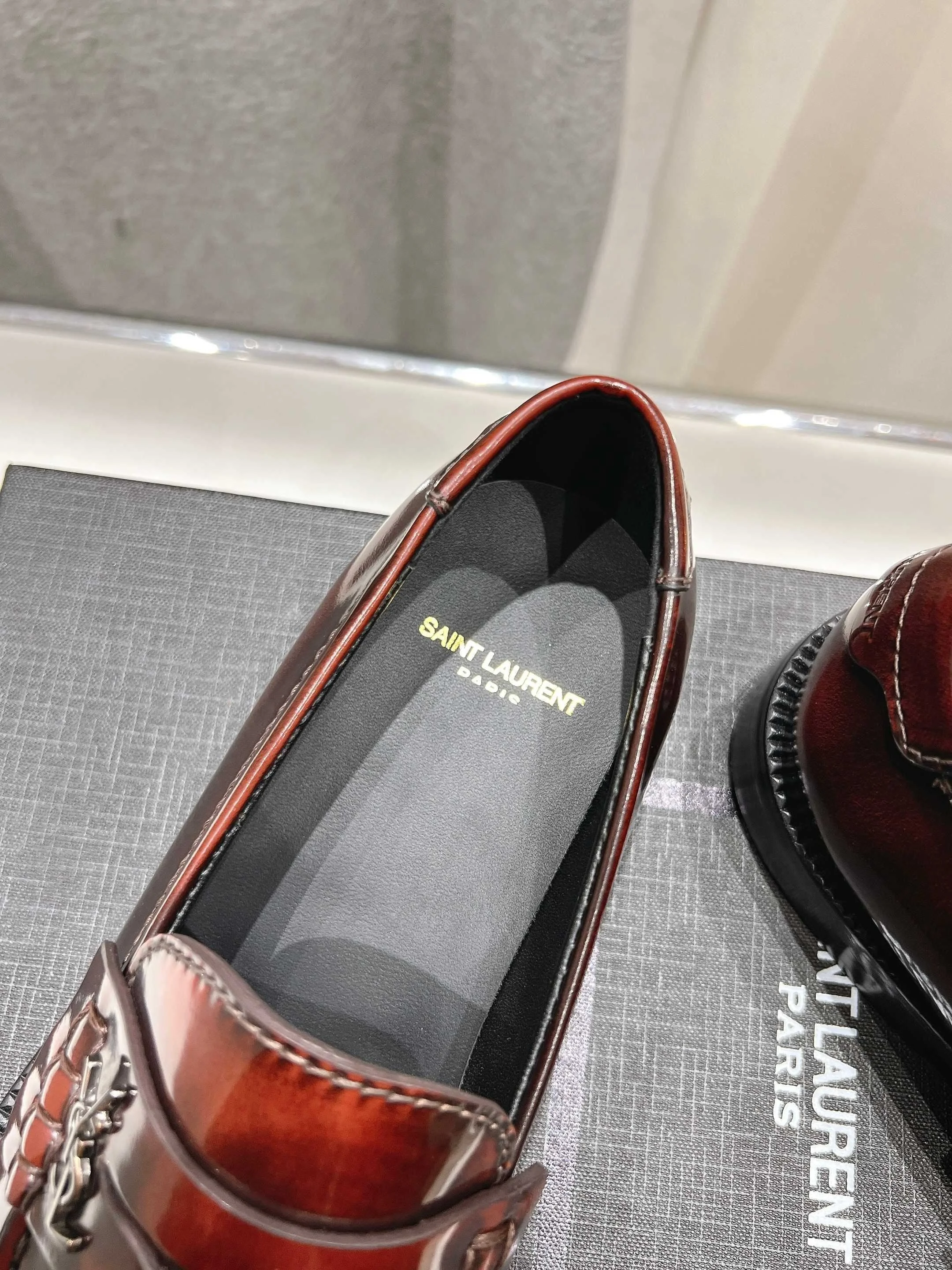 Ysl Shoes WellDesigned 5599