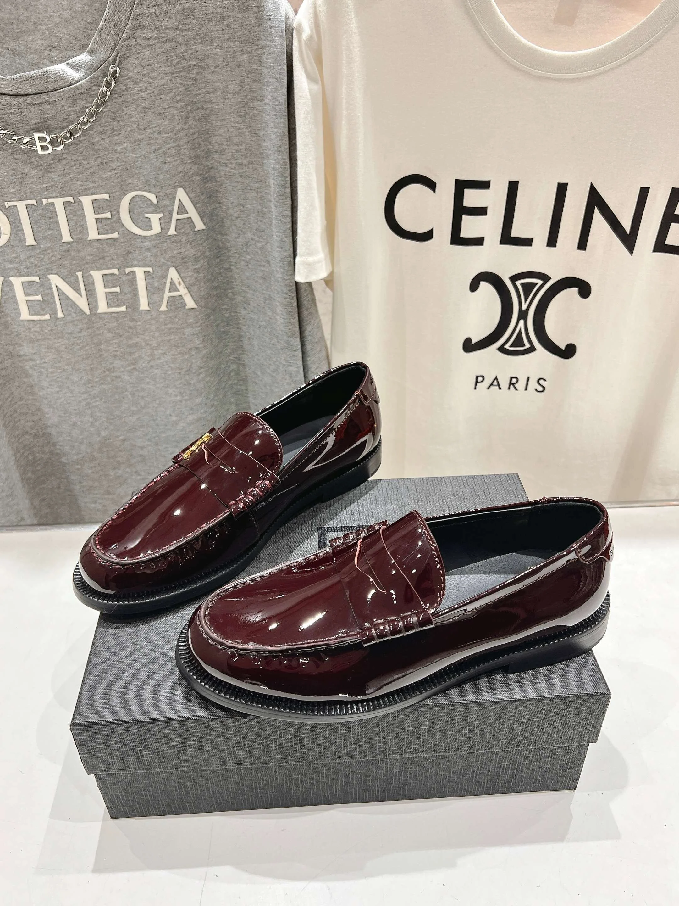 WaterResistant Ysl Shoes 5630