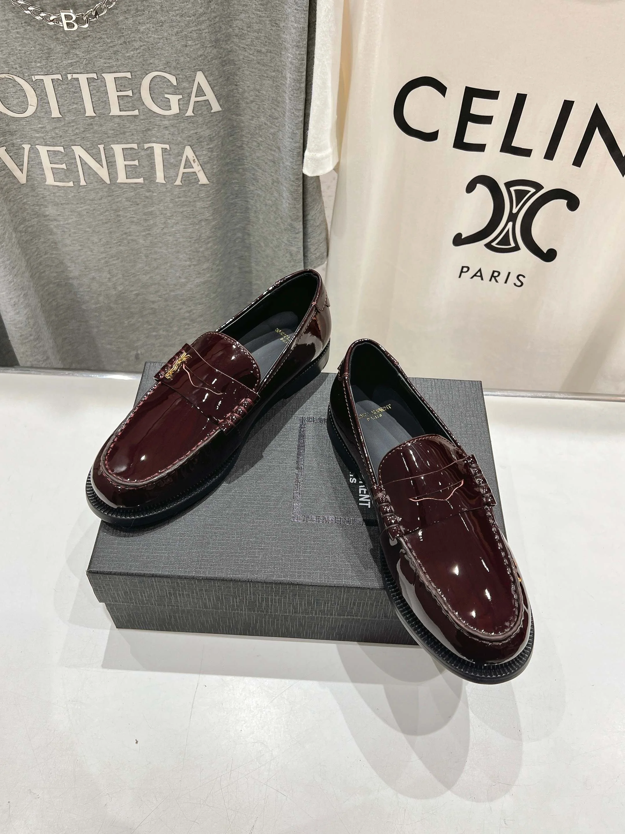 WaterResistant Ysl Shoes 5630