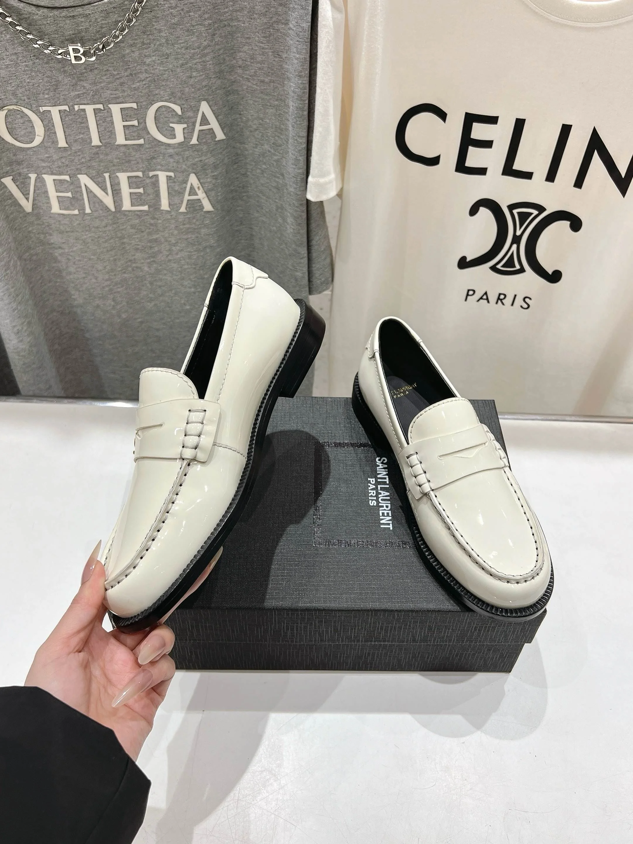 Seasonal Ysl Shoes 5604