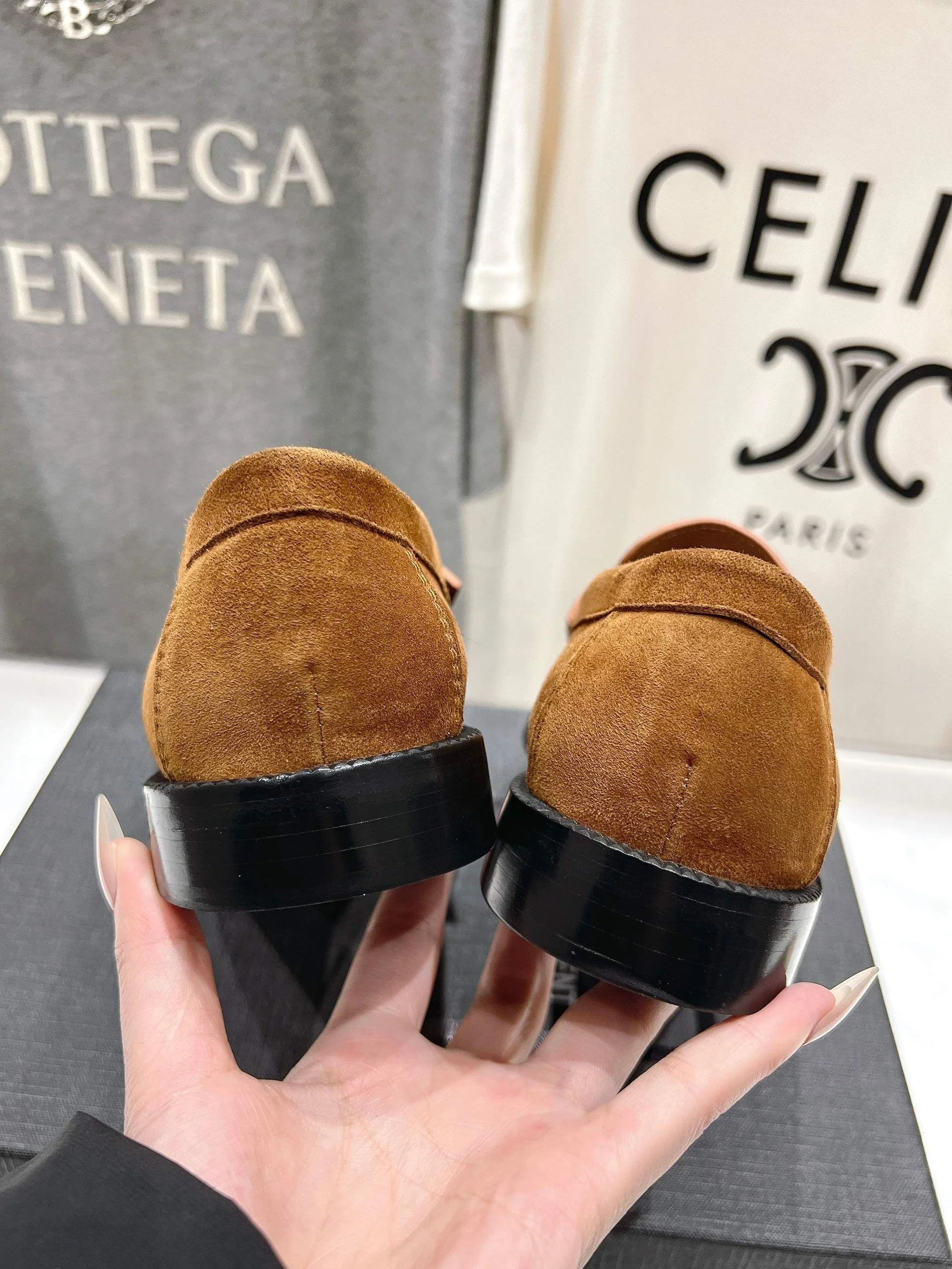 TechFriendly Ysl Shoes 5595