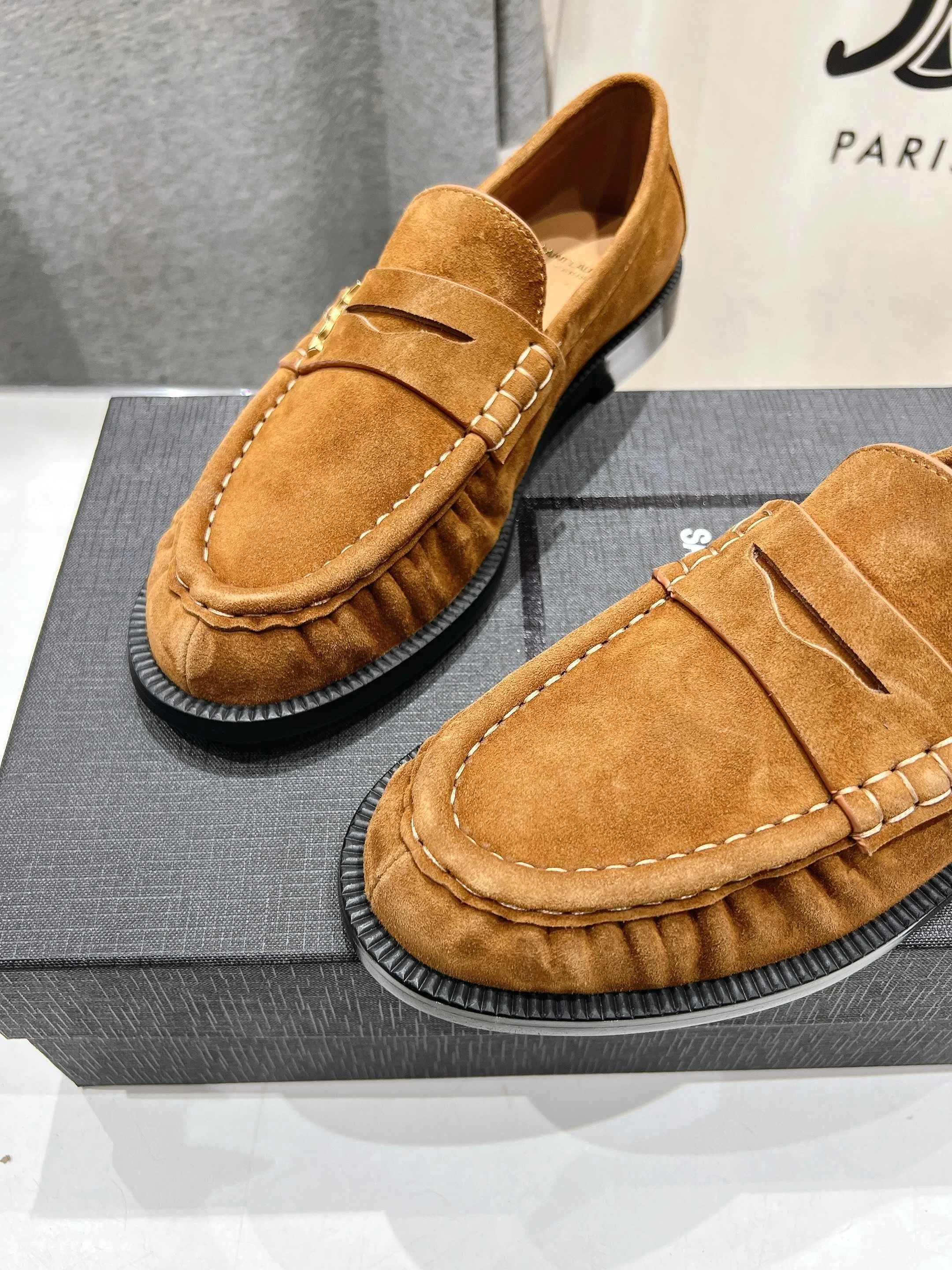 TechFriendly Ysl Shoes 5595