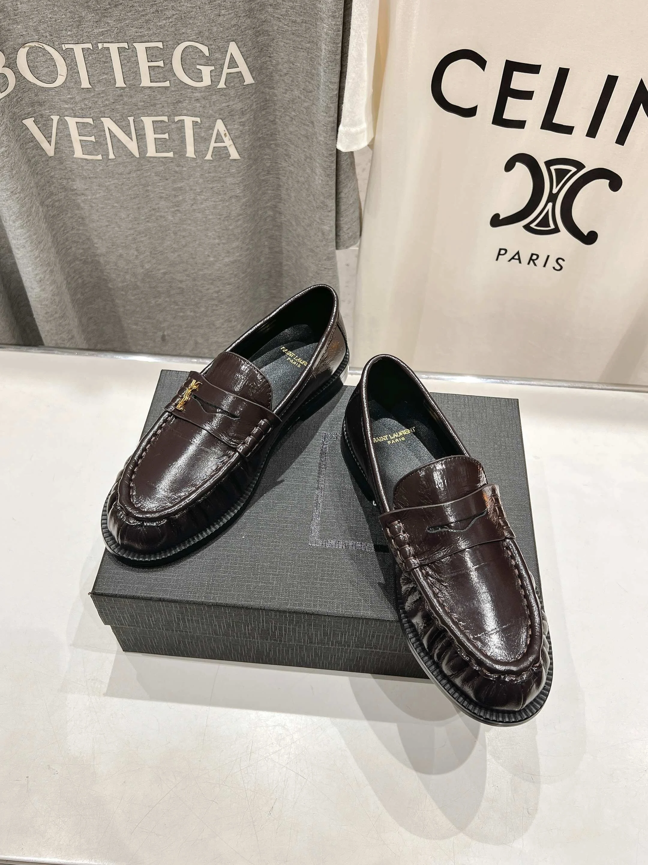NewStyle Ysl Shoes 5600
