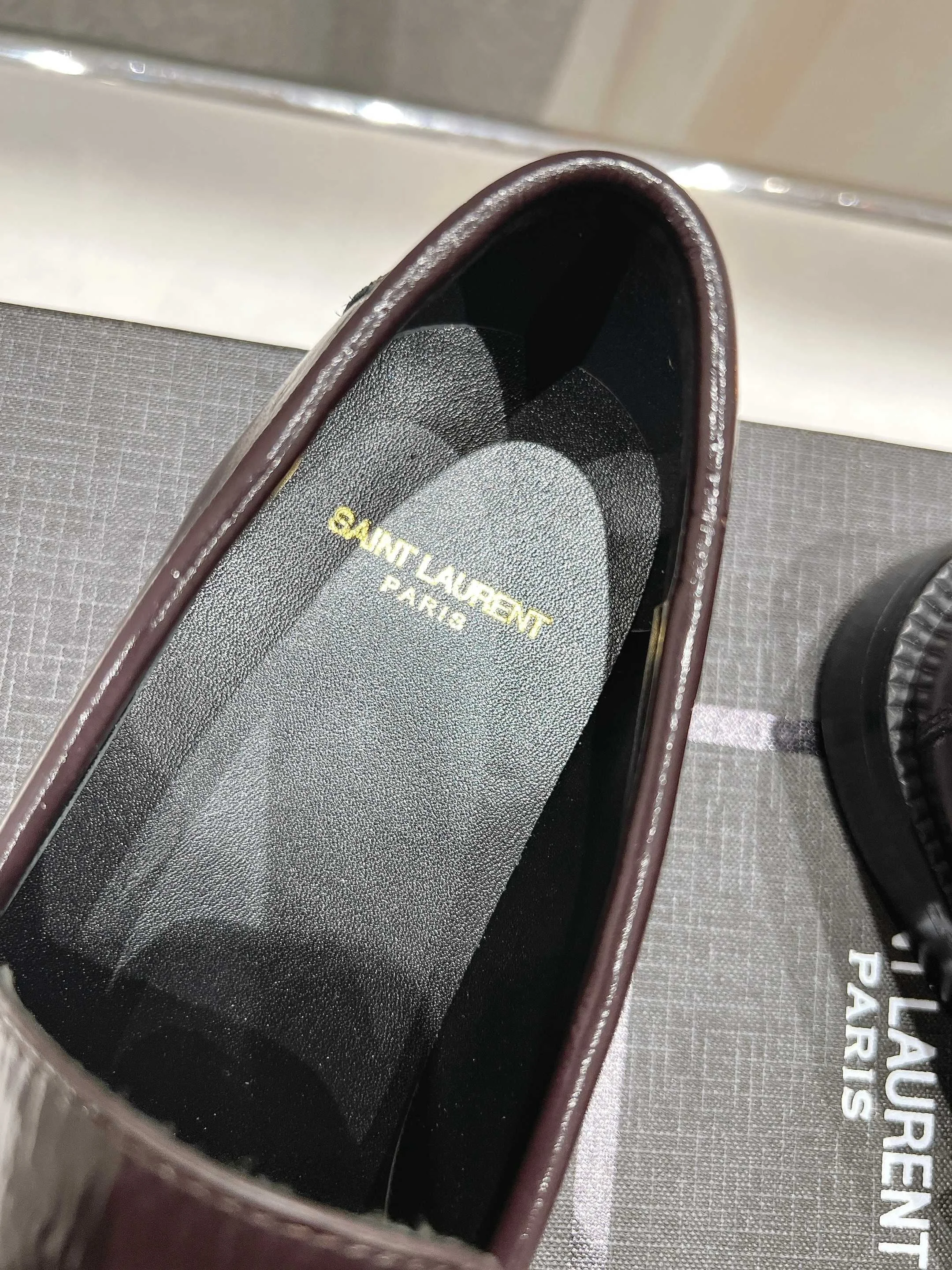 NewStyle Ysl Shoes 5600
