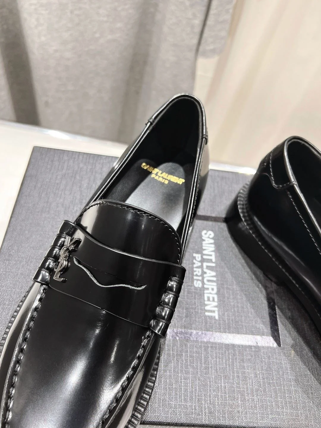 FashionForward Ysl Shoes 5584